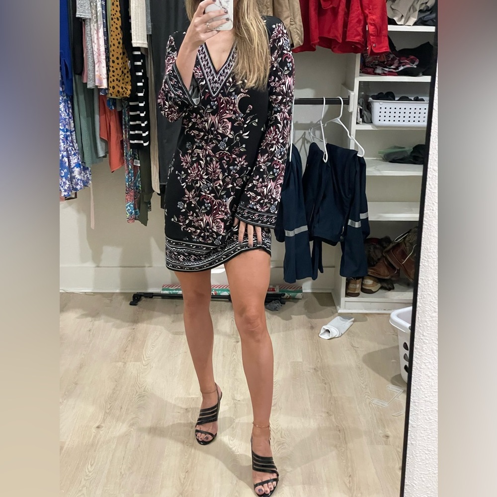 White House Black Market dress size small. Never been worn still has tags on